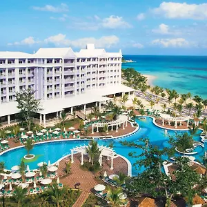 Hotel Riu